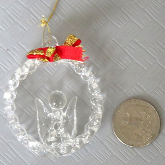 Vintage Clear Spun Glass Crystal Angel in Wreath Hanging Holiday Ornament - Picture 10 of 15